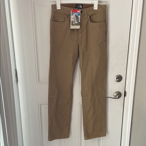 The North Face Men's Khaki Chinos - Picture 1 of 3